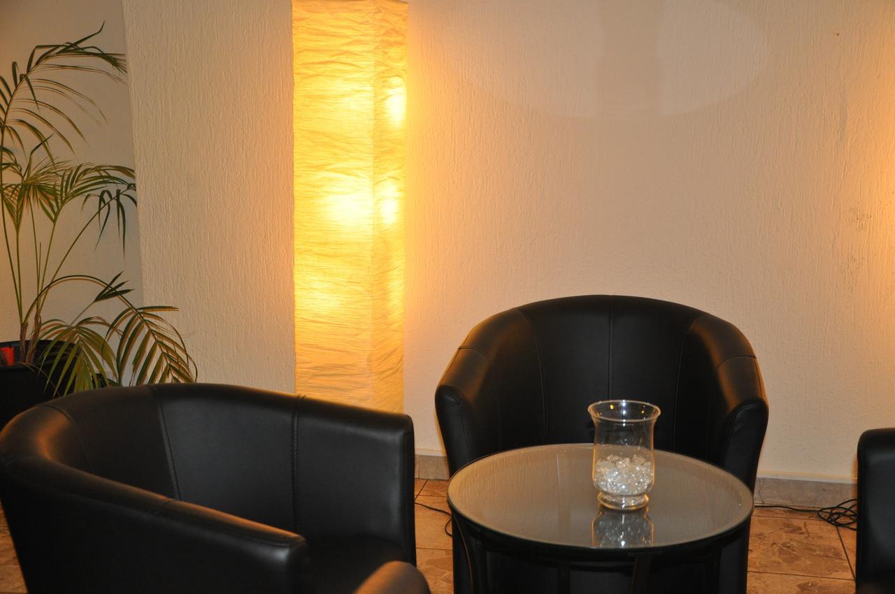 Hotel Loewen Mellingen Экстерьер фото